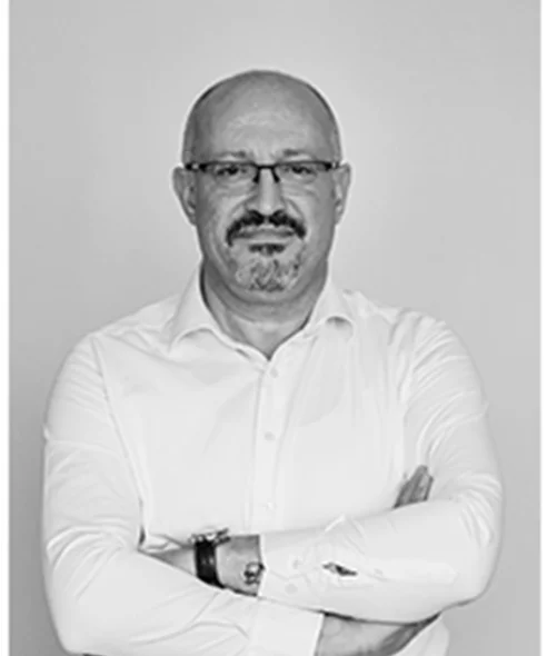 Nihat ÖZŞAHİN